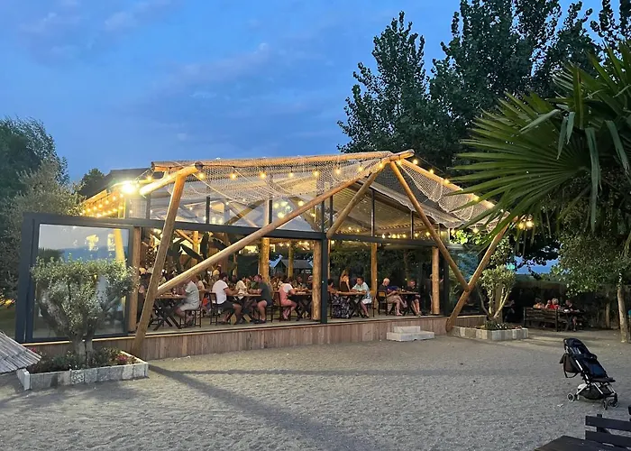 Shkodra 리조트 3*